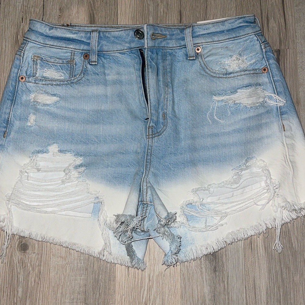 AEO Ombré Bleached Mom Short